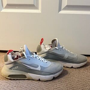 Nike Women’s Air Max 2090